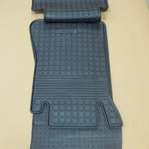products/1117/glc gumene patosnice.jpg - TIPSKE AUTO PATOSNICE Mercedes GLC class, 2009-2014 - Xenon Svetla Beograd